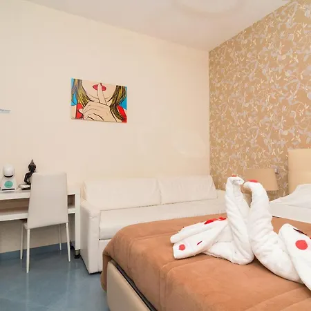 Emily Guest house 3*