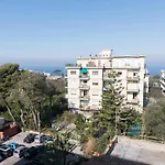 Konukevi Emily 4*